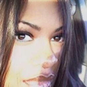 Meet your Posher, Anitra